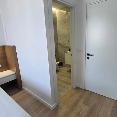Apartment New Modern At Relux - Free Garage