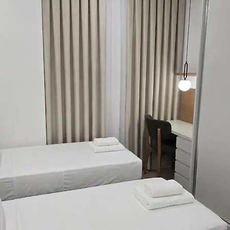 Apartment New Modern At Relux - Free Garage Tirana